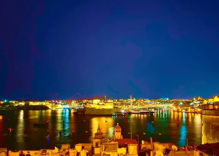 Tide 21 Savynomad Harbour Residences Valletta